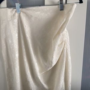 Zara side slit skirt size Large NEW!!